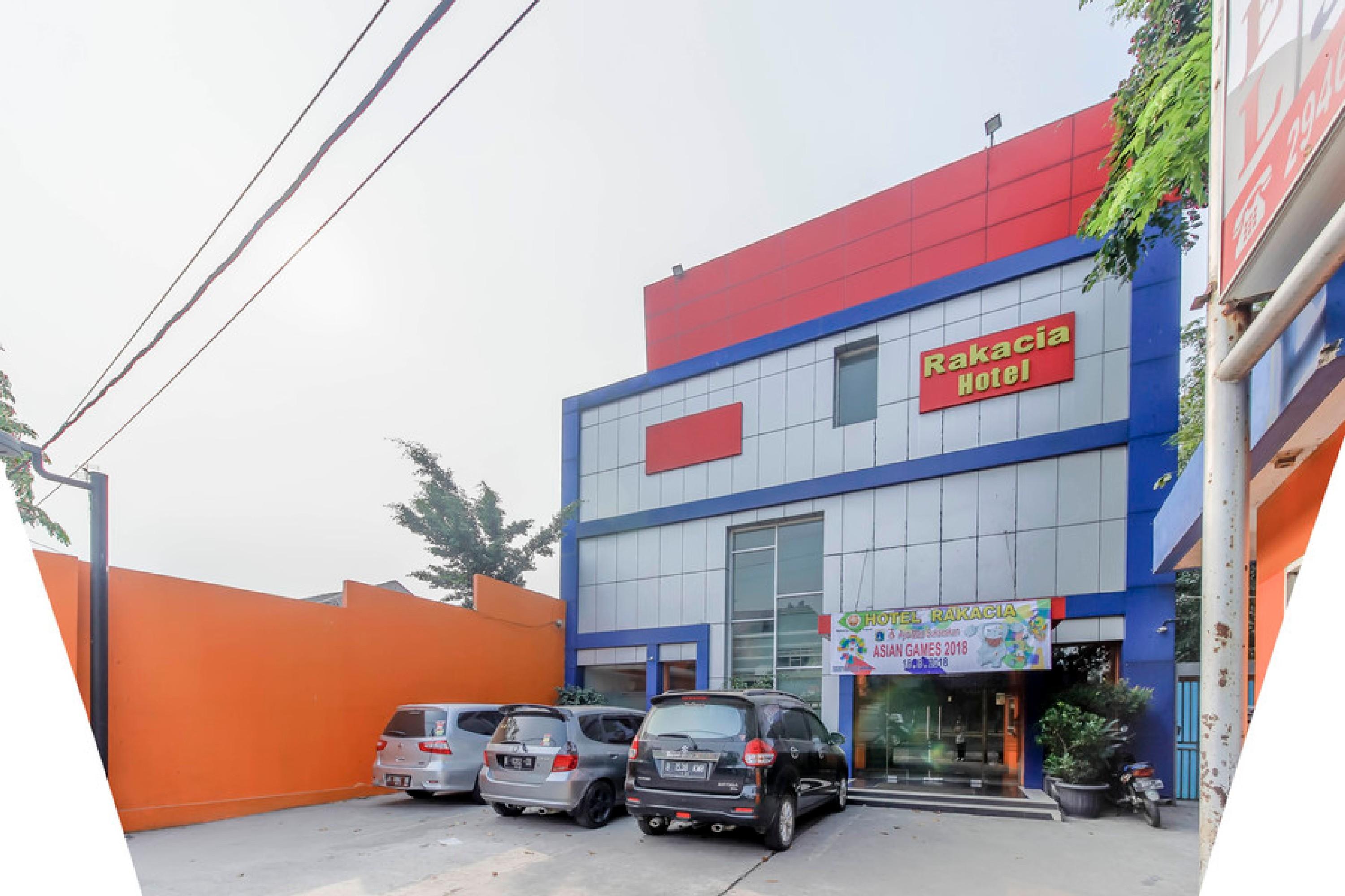 Reddoorz Plus @ Jalan Pemuda Jakarta Exterior photo